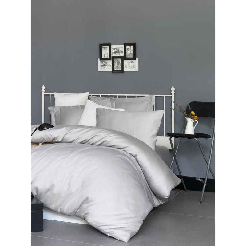 Luxurious Fitted Sheet, Light Grey, | 100% Cotton Satin, 210 Thread Count, 4.4 oz/sq yd | Machine Washable at 86°F | Soft, Breathable, and Durable for a Cozy Sleep Experience