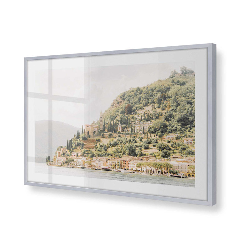 Imprimé Hillside Tranquil Retreat, Cadre en chrome poli, H 12,25 po x l 15,25 po x P 1,25 po