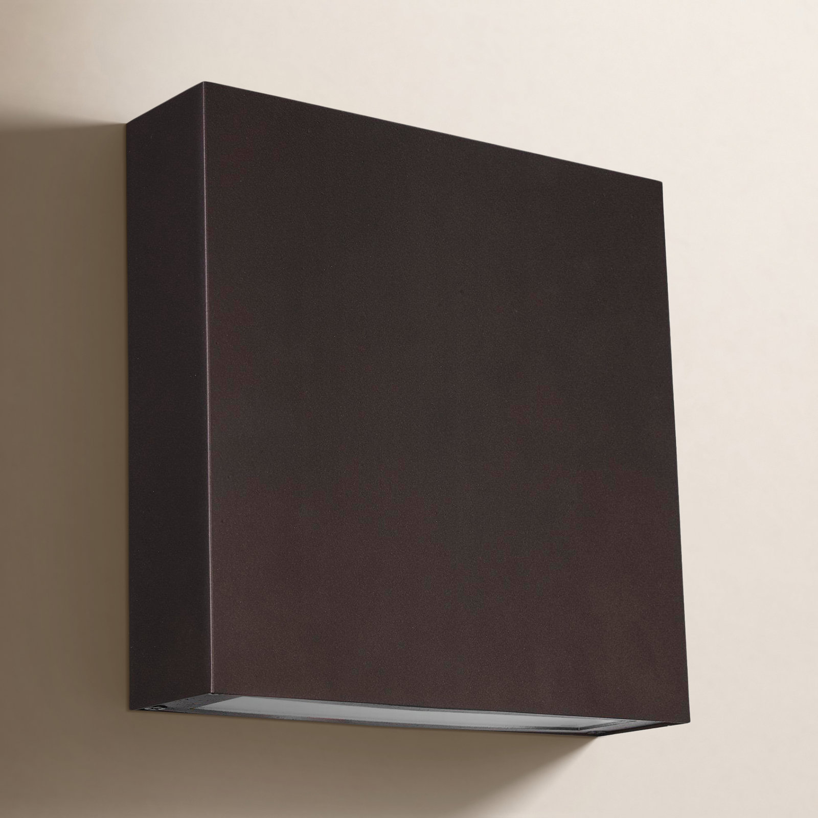 Doyce Outdoor Steel LED Wall Light, Bronze
