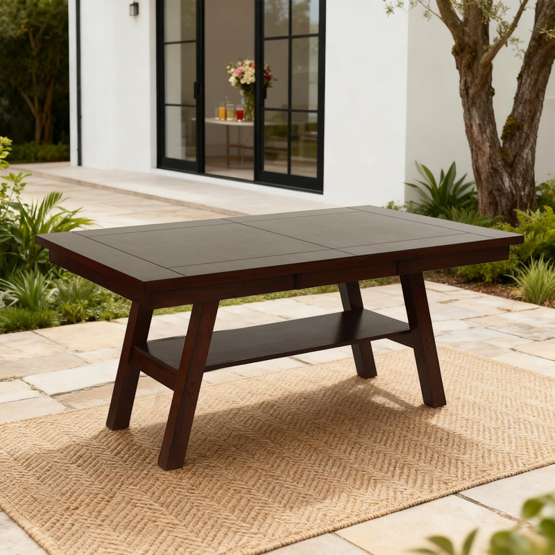Table de salle à manger rustique en bois d'acacia de 66 pouces avec tablette inférieure, grande table de cuisine de ferme en brun
