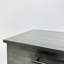 Commode pour homme en gris