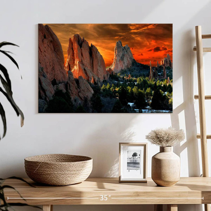 Ravi, coucher de soleil sur le jardin des dieux, H 24 po x l 36 po