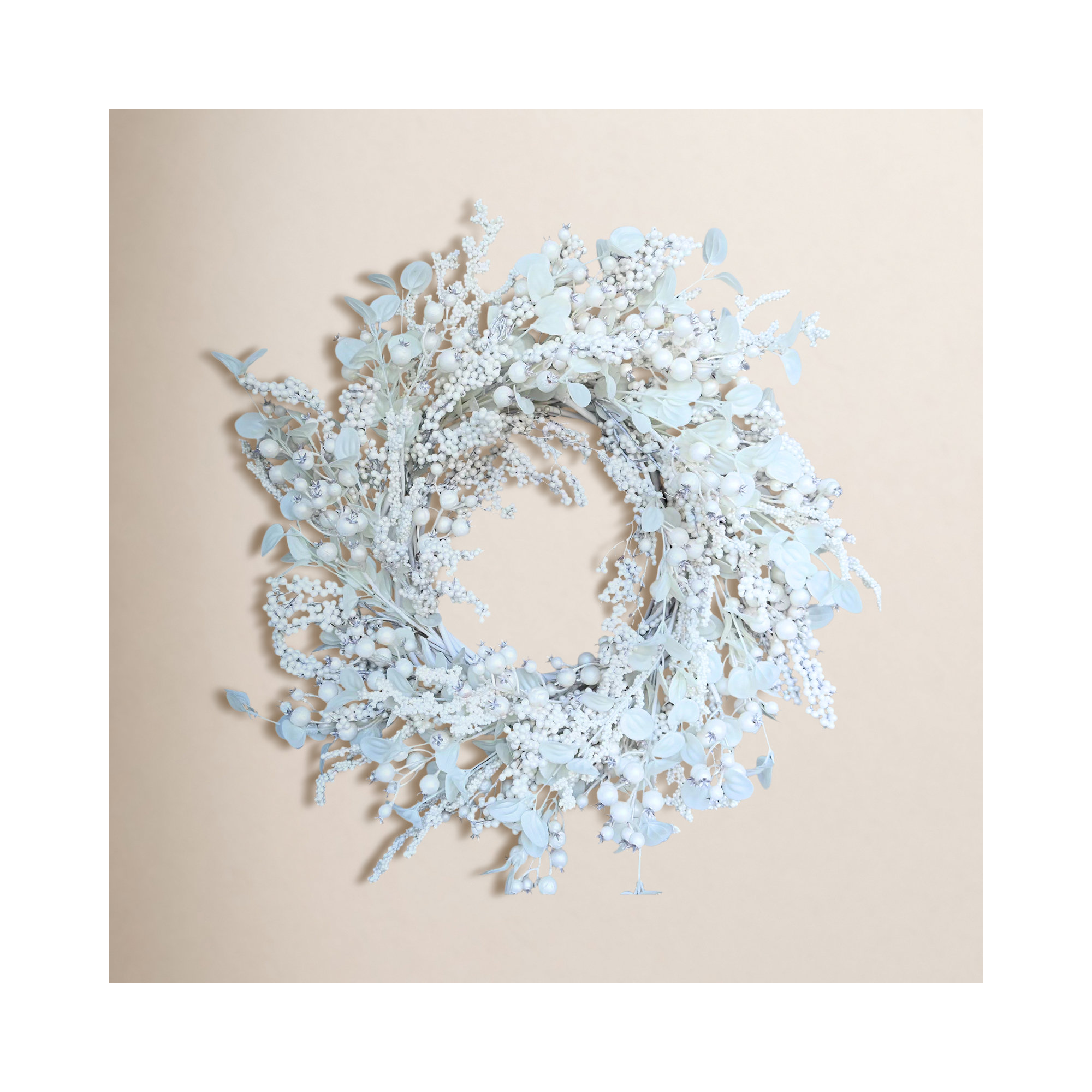 24" Artificial Farmhouse Berry Blossoms Cluster Christmas Day Winter Wreath For Front Door
