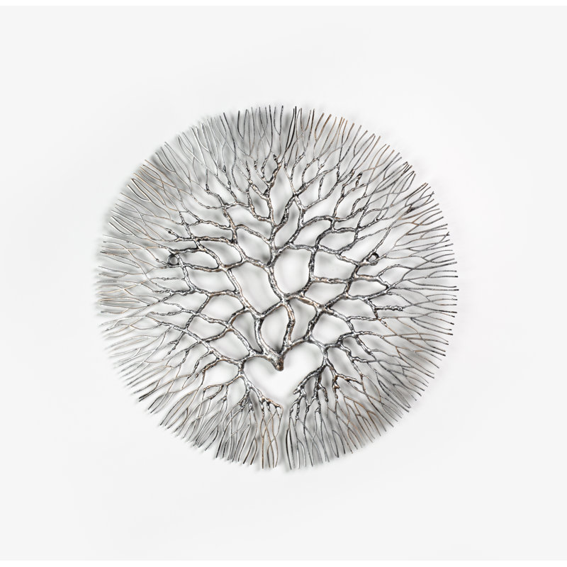 Iron Nautical & Beach Wall Decor, 13.7" H x 13.7" W x 1" D