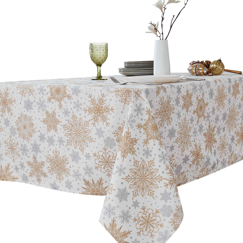 The Holiday Aisle® Katavia 60" x 102" Tablecloth, 52" W x 70" L