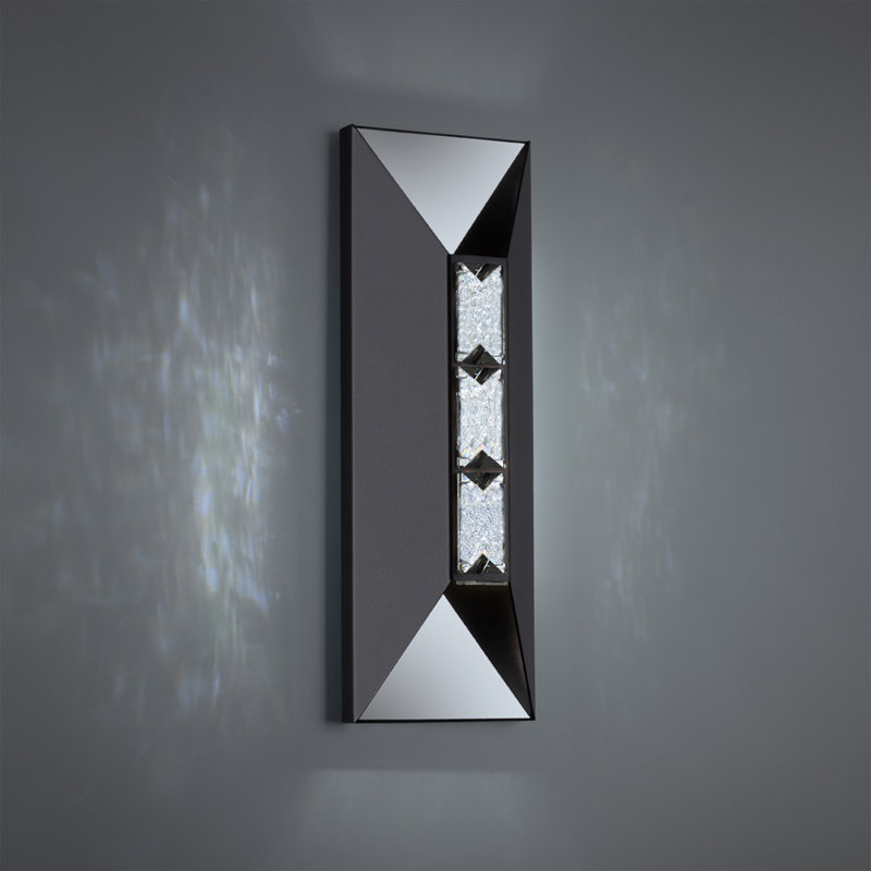 Vida LED Wall Light
