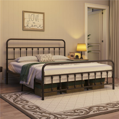 Classic Metal Platform Bed Iron Open-Frame Bed with High Headboard and Footboard