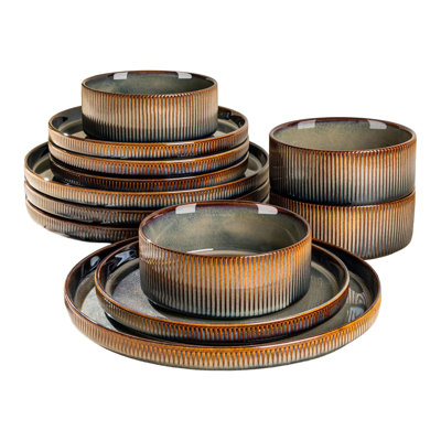  12 Pieces Porcelain Lightweight Speckled Plates And Bowls Sets, Ceramic Dinnerware Sets For 4, Scratch Resistant Dish Set, Oven & Microwave & Dishwasher Safe, Brown