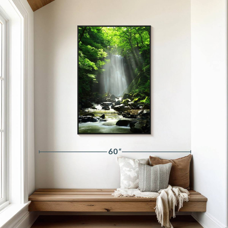 Cascade Kameda ensoleillée, Cadre flottant noir, 29 po x 43 po