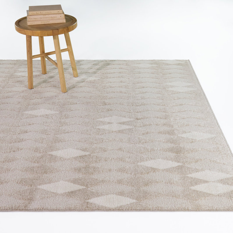 Temela Taupe/Cream Boho Diamond Area Rug, 5'3" x 7', Taupe/Cream