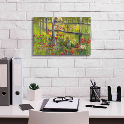«Aaria Gardening By The Fence On Canvas» par Carol Rowan, reproduction