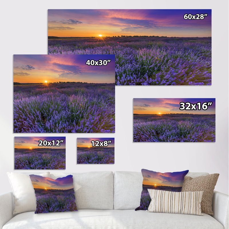 Lavender Field Sunset Landscape II - photographie sur toile, H 8 po x l 12 po x P 1 po, Toile tendue