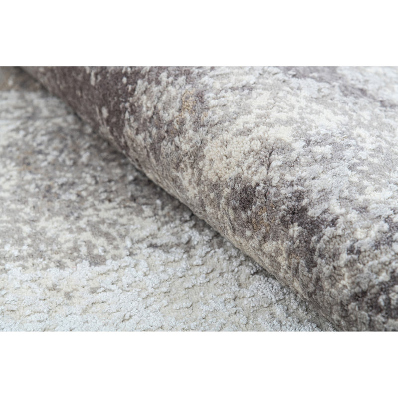 High-Quality Hand-Knotted Beige And Grey Area Rug