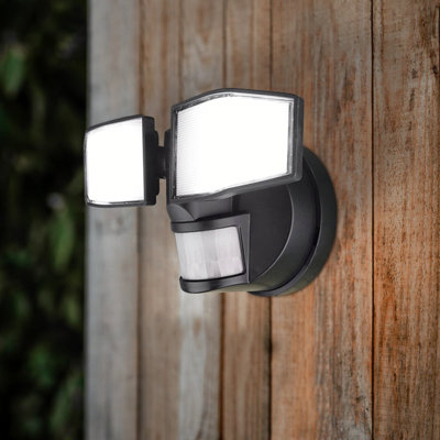 Bly Twin Security Flood Light