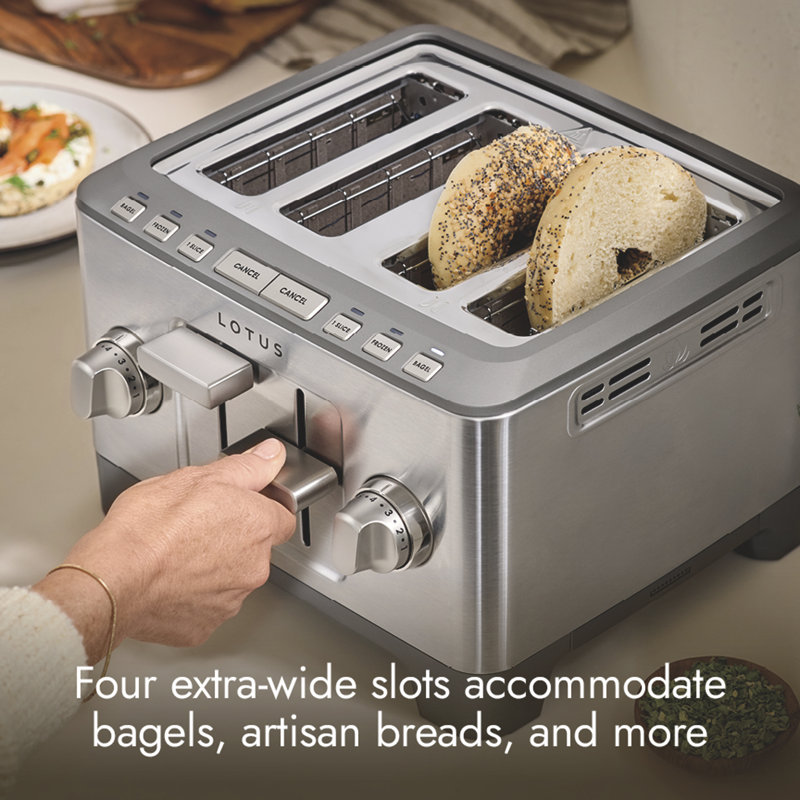 Professional Series The Four Slice Precision Toaster