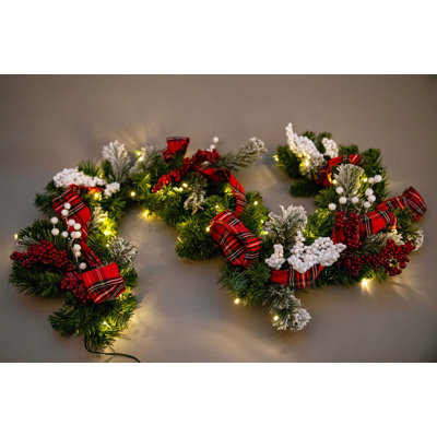 200cm Lighted Faux Garland with Lights