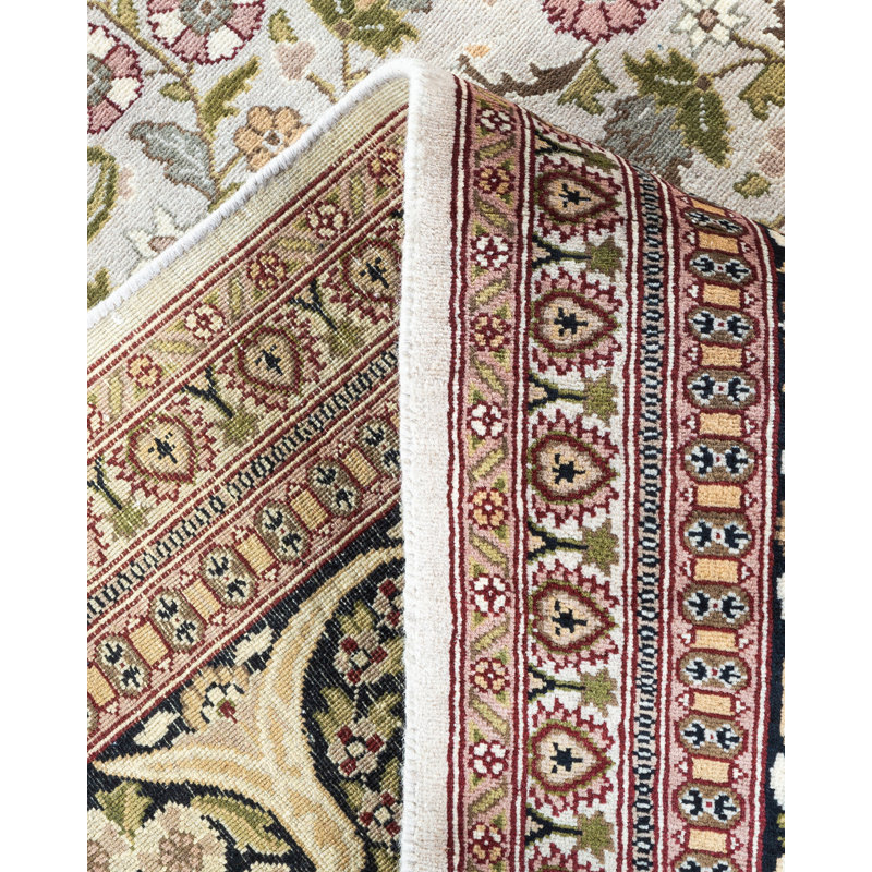 Classic One-of-a-Kind 6'3" X 8'10" Hand Knotted Area Rug