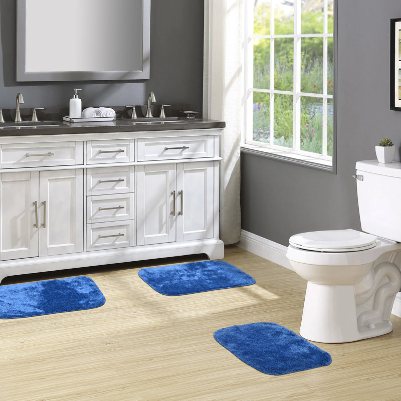 Mccluney Traditional Nylon Bath Rug with Non-Slip Backing, Electric Blue