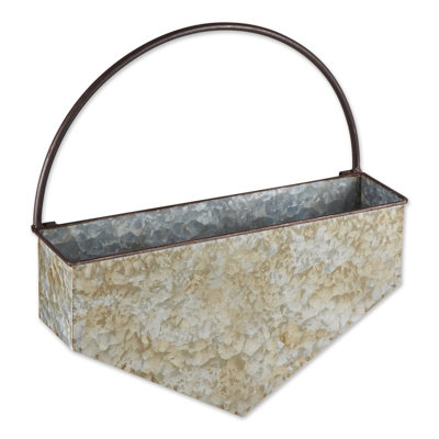 Cunti Metal Wall Planter