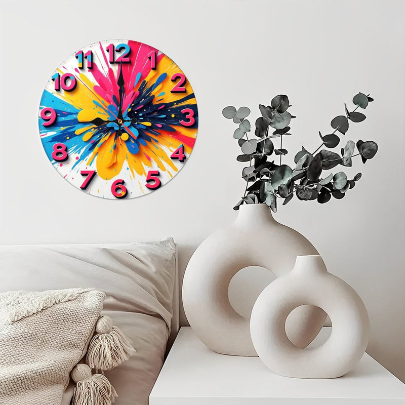 Horloge murale colorée