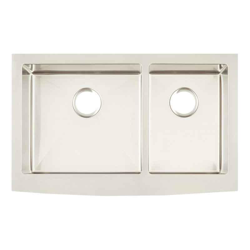Fournier 33" Farmhouse / Apron Kitchen Sink