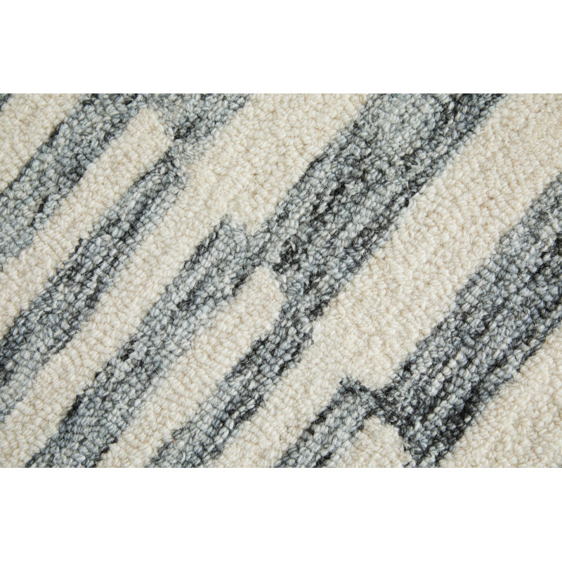Wallace Modern Geometric Gray Area Rug, Rectangle 5' x 8'
