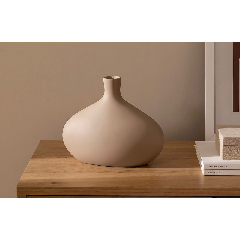 Cynthiaa Ceramic Table Vase, Cream