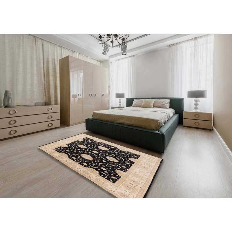 Tapis oriental beige / noir Ararad, Rectangle 5 pi x 8 pi
