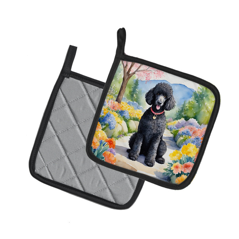 Caroline's Treasures Floral Polyester Potholder Set