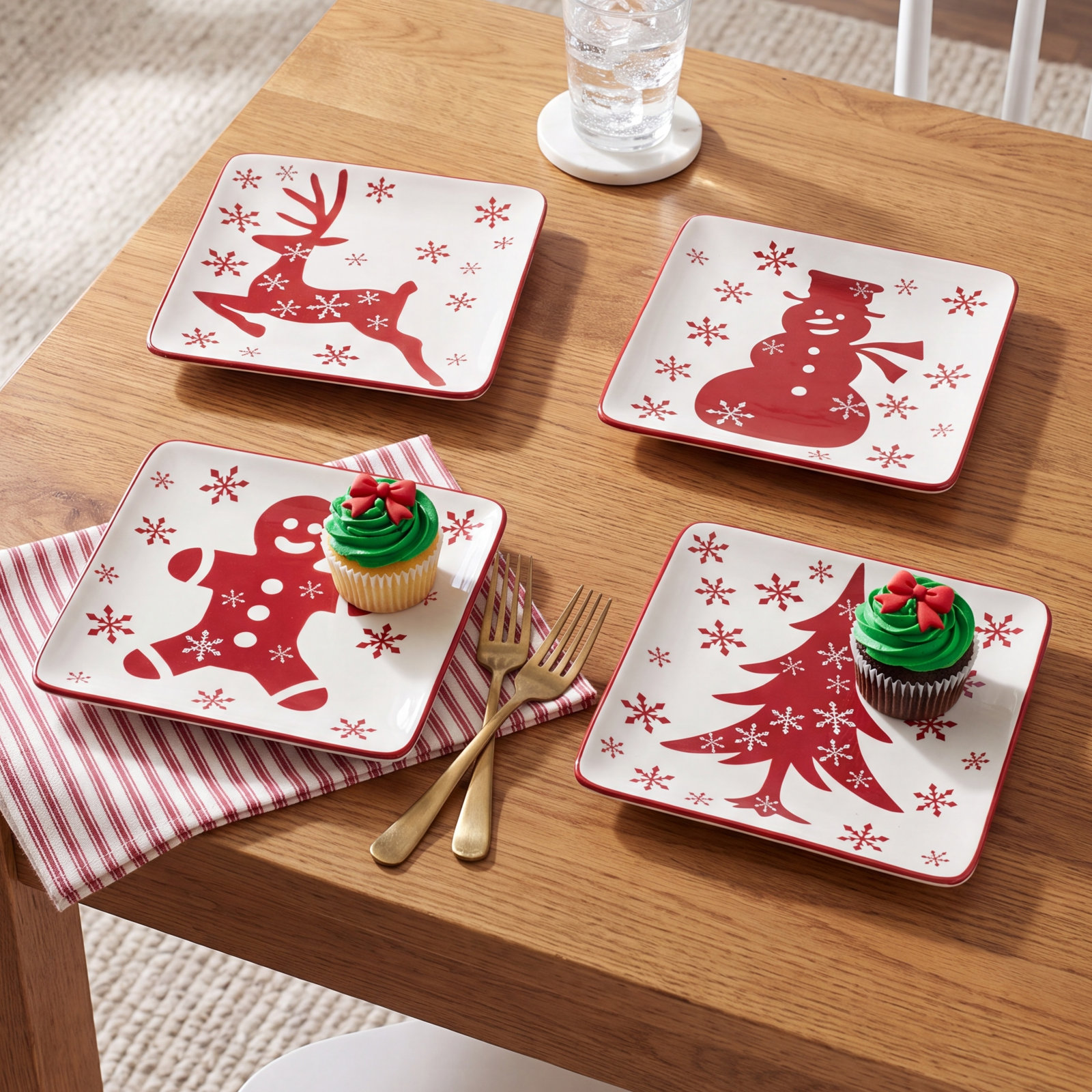 Winterfest Dessert Plates Set