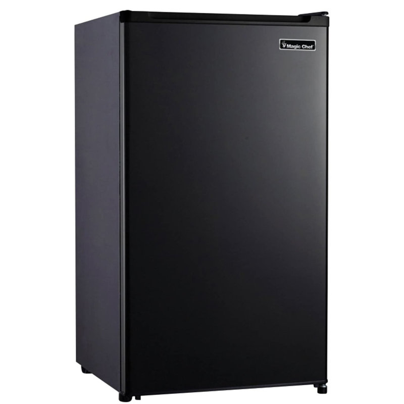 Magic Chef 22" 4.4 Cubic Feet Refrigerator