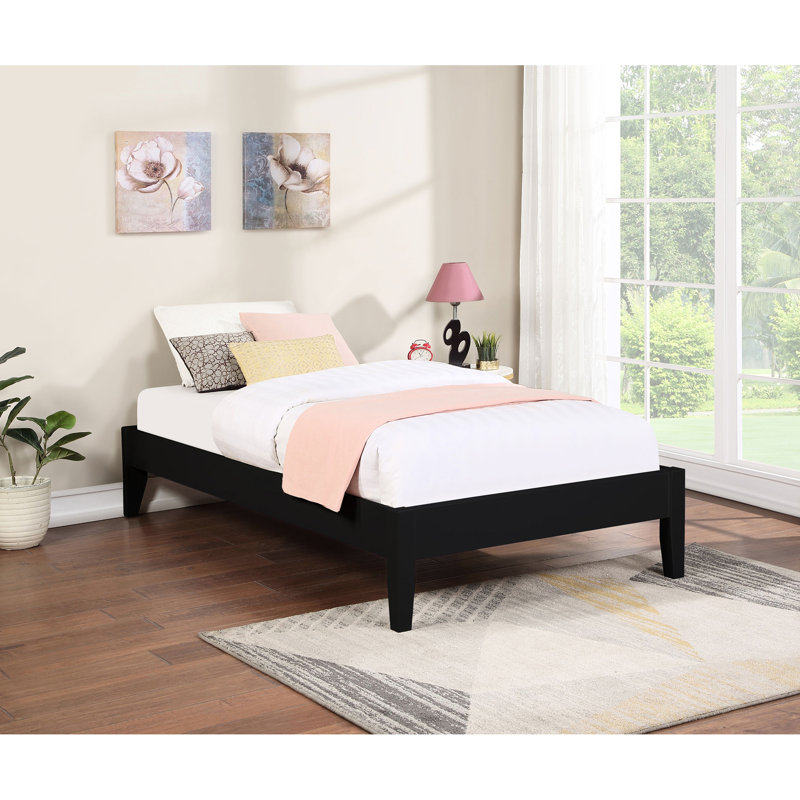 Lit plateforme noir simple avec fonctionnalité polyvalente, profil bas, base solide, sans sommier, meubles de chambre à coucher, bois franc asiatique et bois