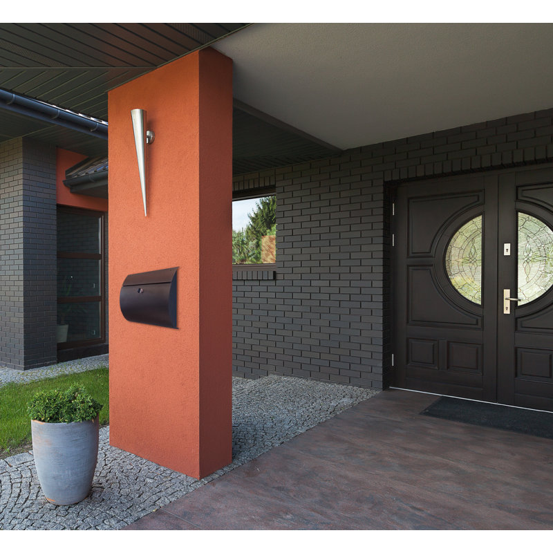 Locking Wall Mounted Mailbox, Black