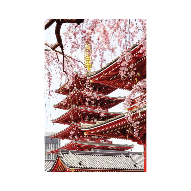 "Senso-ji Pagoda IV" par Philippe Hugonnard - Photographie sur toile tendue, H 26 po x l 18 po x 1,5 po