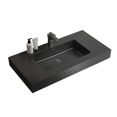Bassin sophistiqué en quartz noir mat - Esthétique de salle de bain moderne rehaussant l'esthétique
