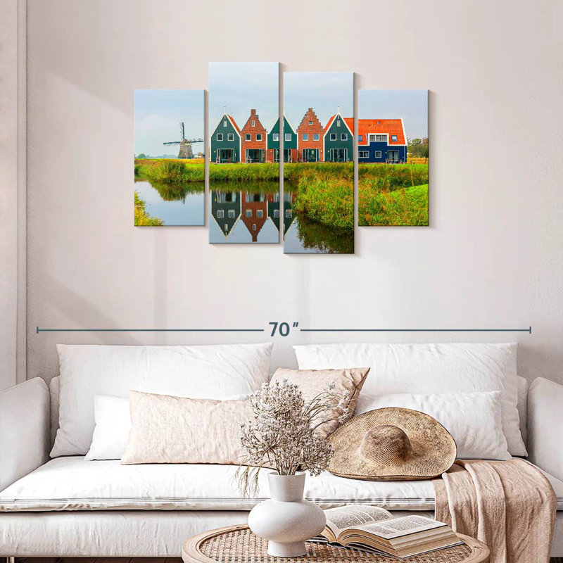 Nicci Roompot Volendam Marinapark, 27" H x 43" W