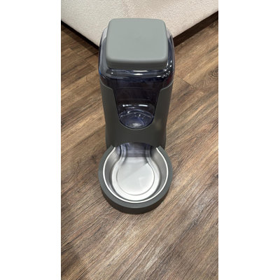Distributeur automatique de croquettes à gravité avec bol en acier inoxydable, grande capacité, pour chats et chiens.