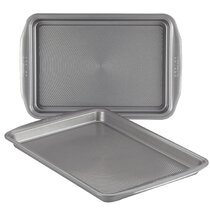 https://assets.wfcdn.com/im/01141371/resize-h210-w210%5Ecompr-r85/9380/93809814/Circulon+Bakeware+Nonstick+Baking+Pans+%2F+Cookie+Pan+Set%2C+9+Inch+x+13+Inch+and+10-Inch+x+15-Inch.jpg