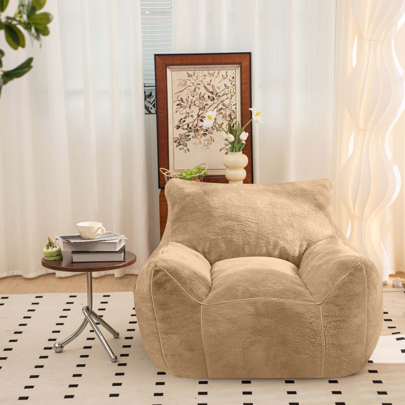 Pouf fauteuil, Fausse fourrure grise, H 26,8 po x l 38,6 po x P 39,4 po