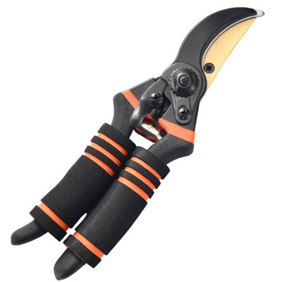 A shears Scissors For Pruning Fruit Trees Pruning Rough Branches In Gardens Pruning Branches Floral Pruning Pruning Fruit Picking And Pruning