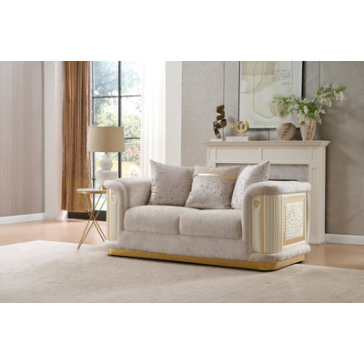 Lotty Loveseat