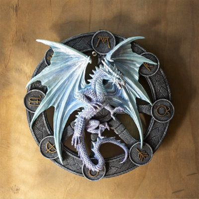 Figurine Ilaha Yule Drake Winter