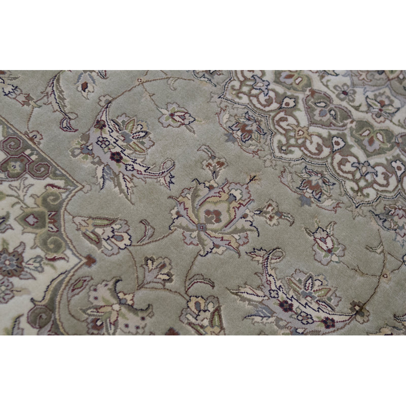 Hand Woven Wool Oriental Area Rug