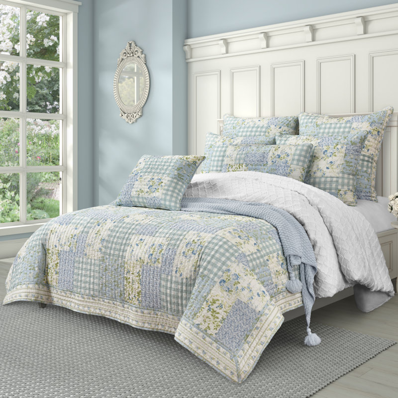 Kara Full Quilt Blue