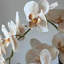 Ornements de fleurs simulées