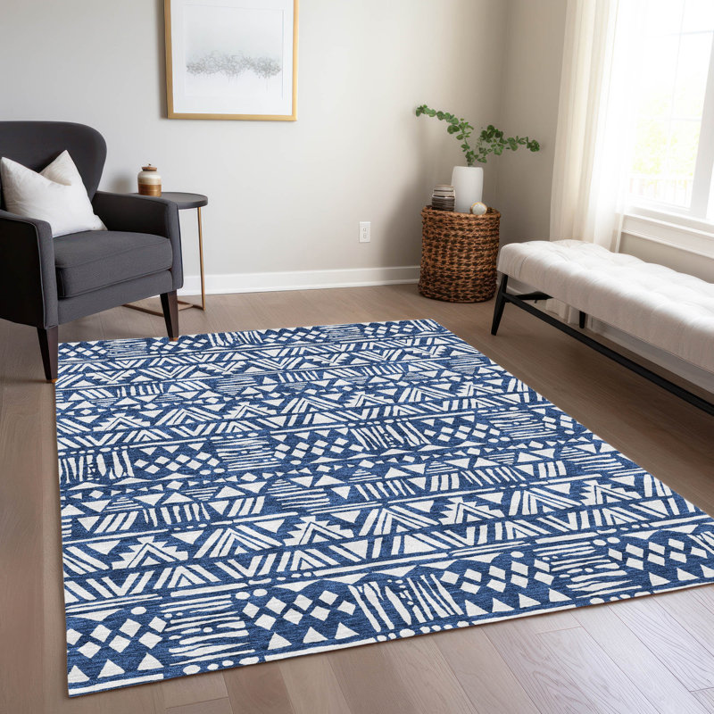 Maliana Washable Southwestern Indoor / Outdoor Rug, Rectangle 5' x 7'6"