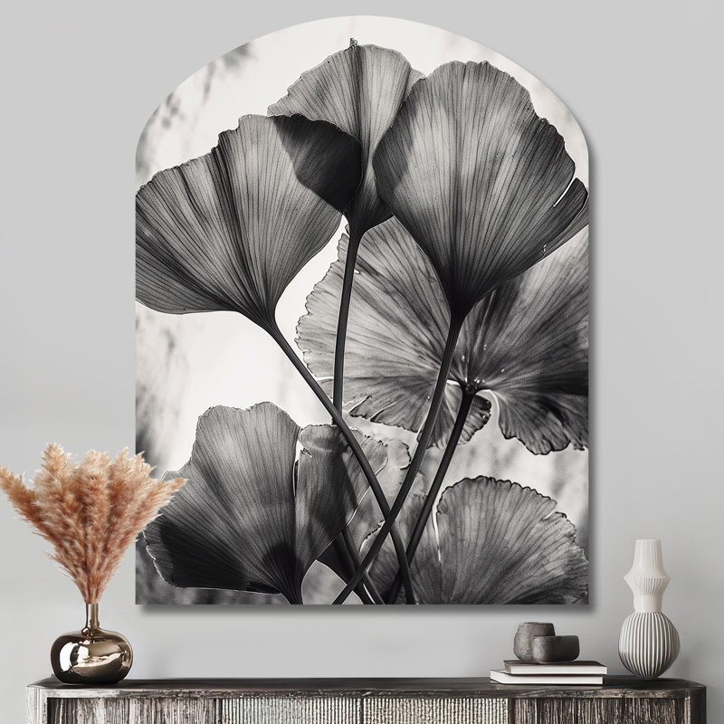 «Tropical Ginkgo Leaves II - Leaves Arch», impression murale en métal, décoration murale asymétrique en métal gris