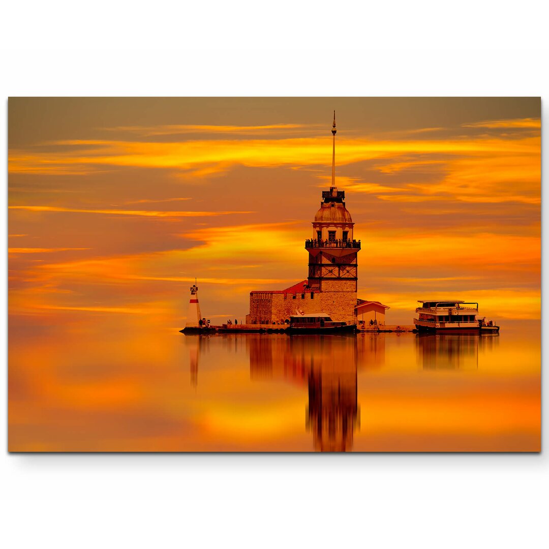 Leinwandbild Maiden Tower kiz kulesi in Istanbul bei Sonnenuntergang