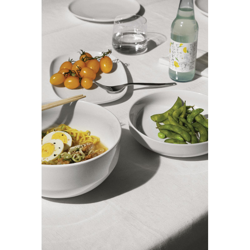 Itsumo Porcelain Salad Bowl