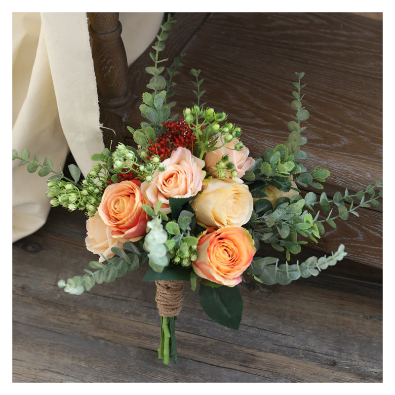 Arrangement floral mélangé champagne